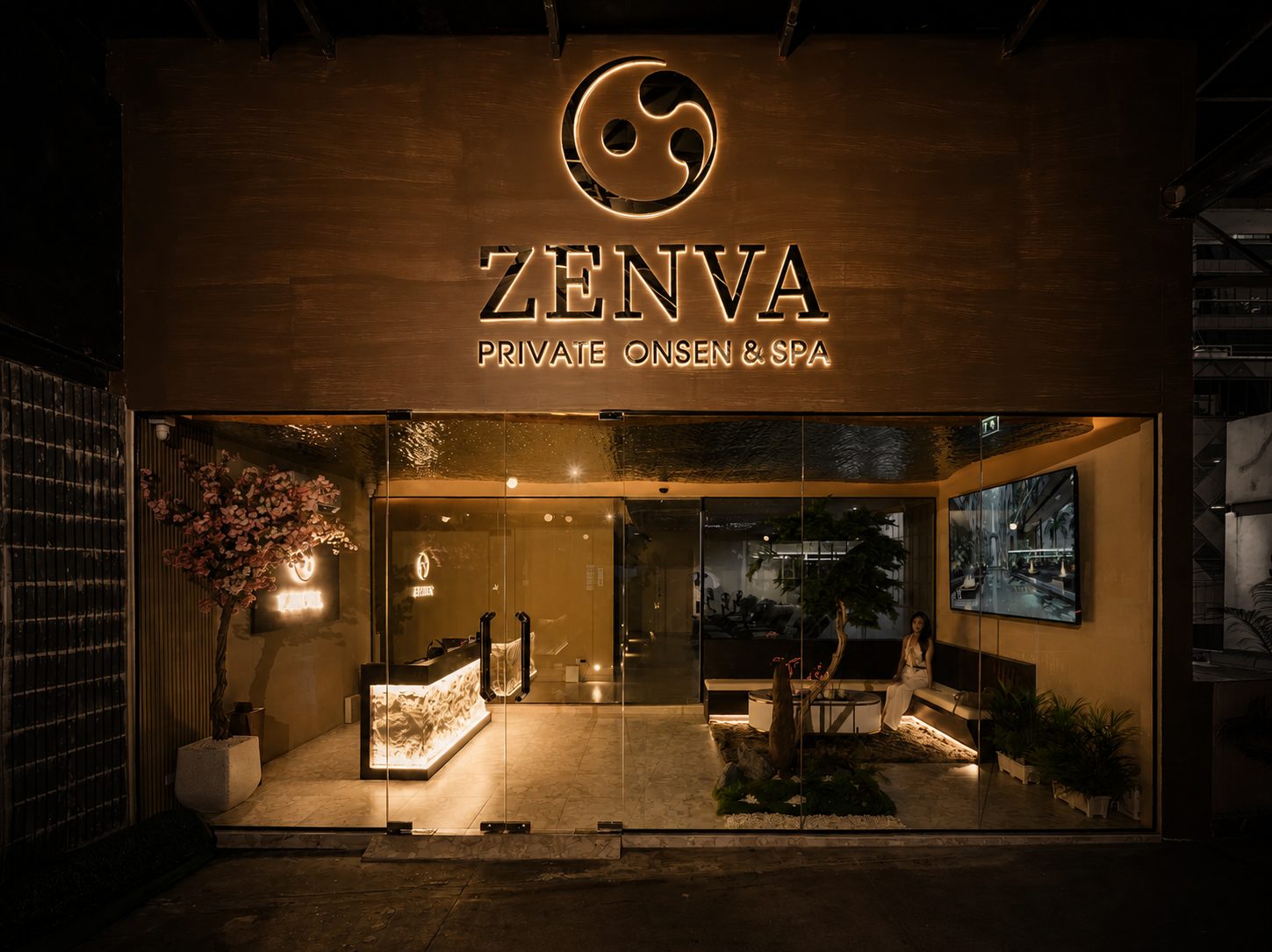Zenva storefront and reception at Seenspace Thonglor
